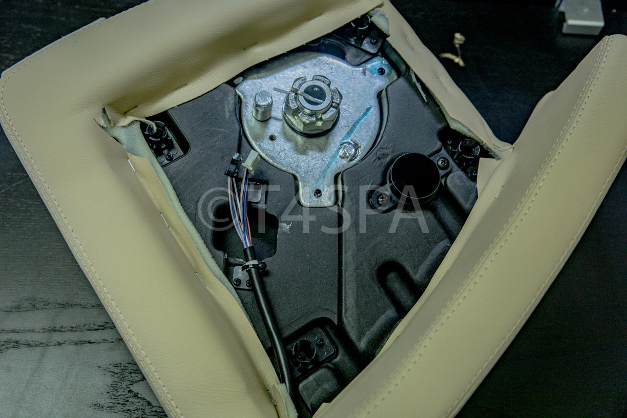 HTxT4s II Armrest (Right) No color side panel - Image 2